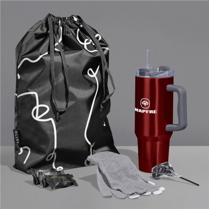 Yatta Winter Whimsy Hamper - Image 1