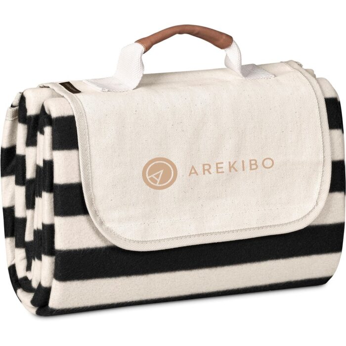 Serendipio Brookhill Picnic Blanket - Image 1