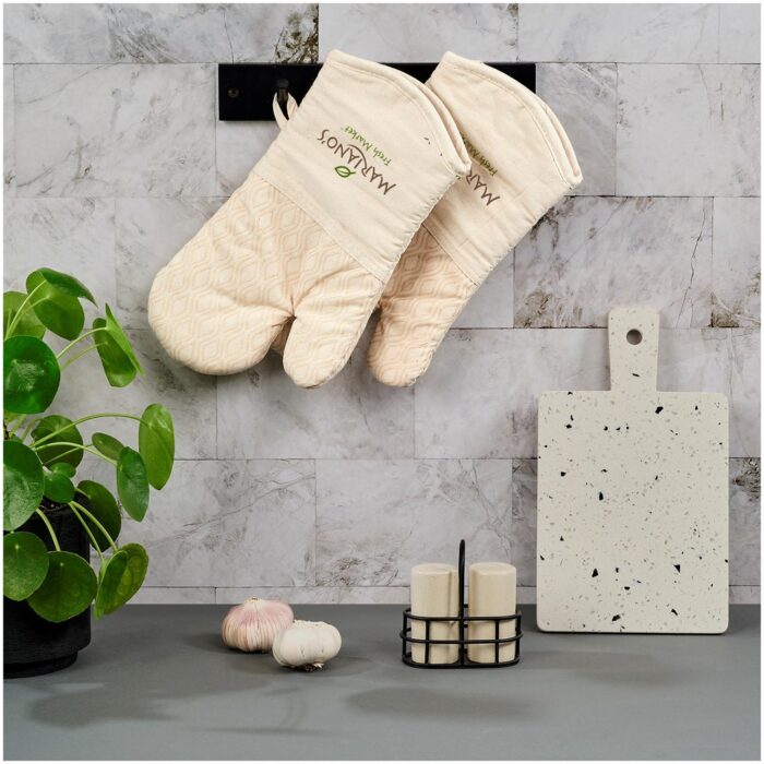 Serendipio Tanoreen Oven Glove Pair - Image 2