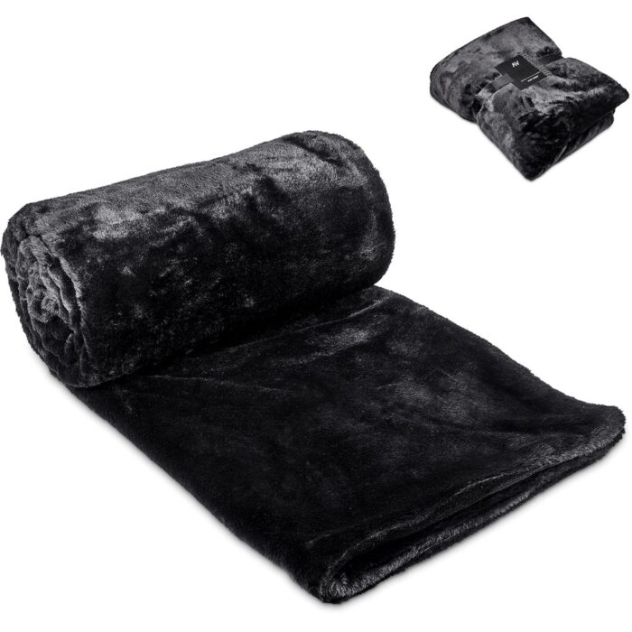 Alex Varga Palazzo Faux Fur Fleece Blanket - Image 8