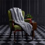 Serendipio Tranquil Sherpa Fleece Blanket - Image 8
