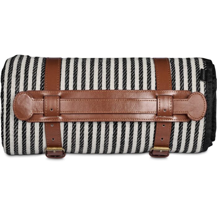 Serendipio Palmgrove Picnic Blanket - Image 4