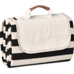 Serendipio Brookhill Picnic Blanket - Image 3